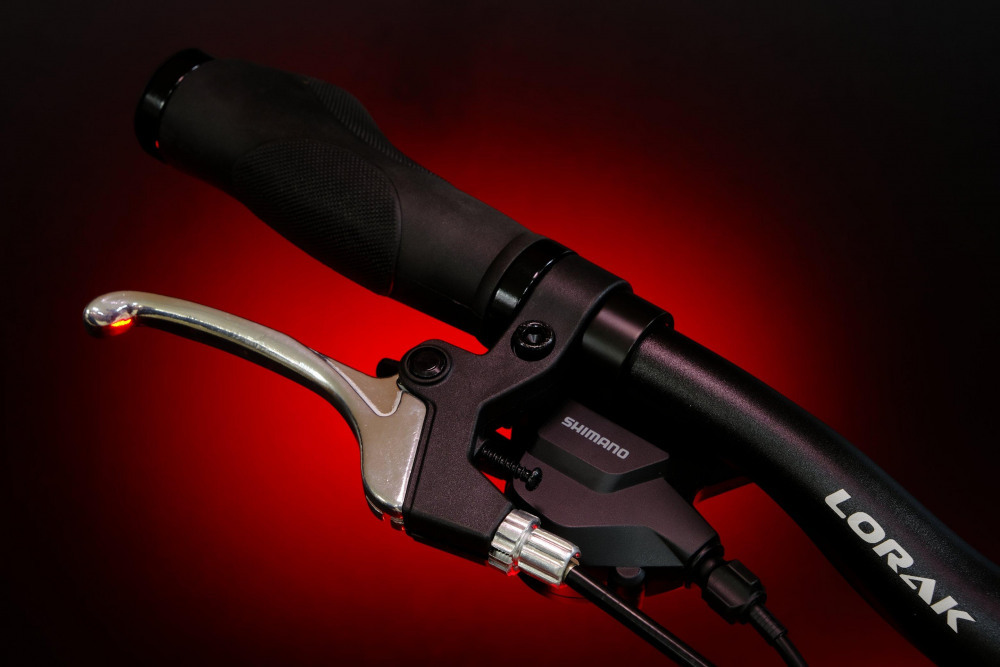 LORAK SHARK 26 GOLD Золотой красный